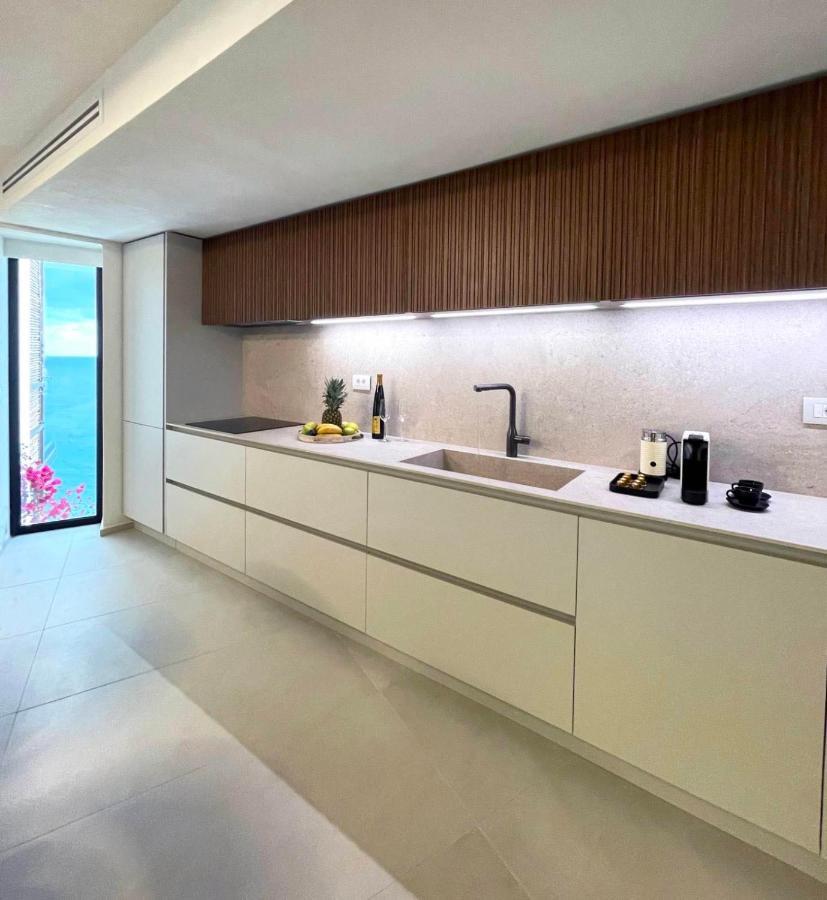 Achlia Mystique Luxury Suite מראה חיצוני תמונה