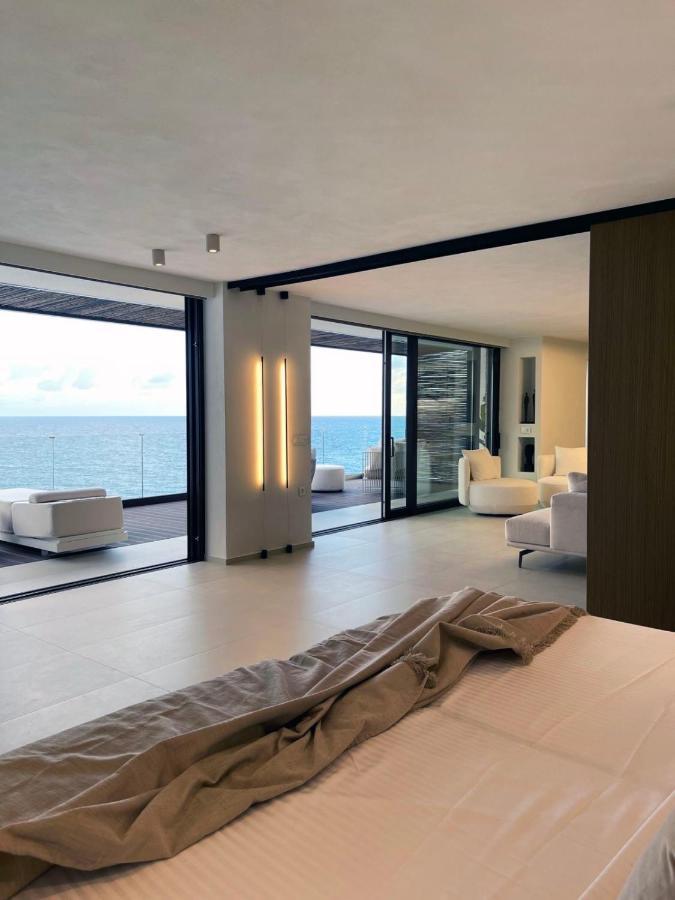 Achlia Mystique Luxury Suite מראה חיצוני תמונה