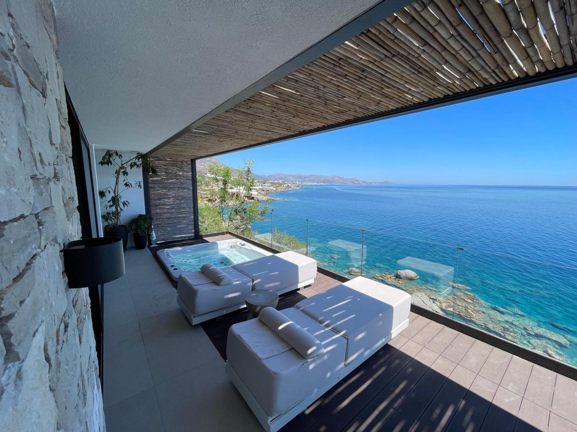 Achlia Mystique Luxury Suite מראה חיצוני תמונה